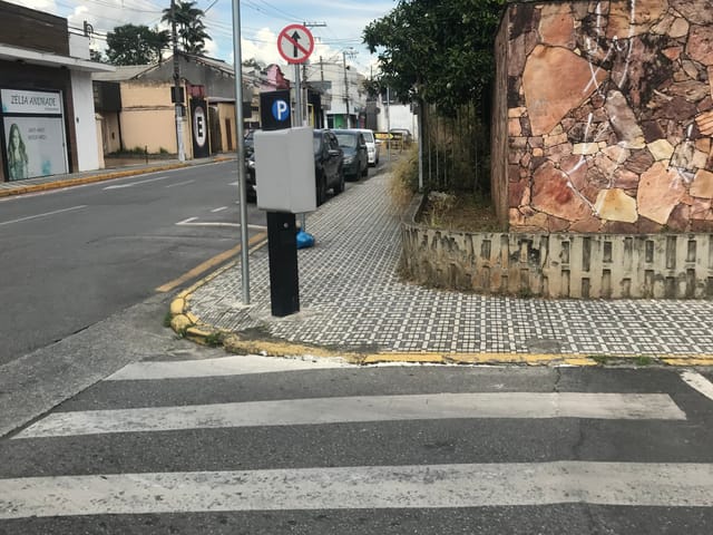 Casa com 369m² 3 quartos e 3 banheiros, à venda, no bairro Centro em Pindamonhangaba