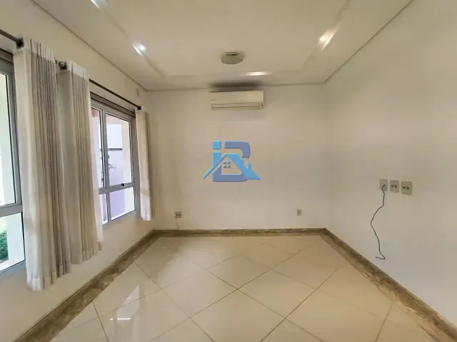Casa 3 quartos e 3 banheiros, à venda ou para alugar, no bairro Itatiba Country Club em Itatiba