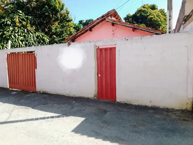 Casa com 500m² 3 quartos e 2 banheiros, à venda, no bairro Vera Cruz em Caçapava