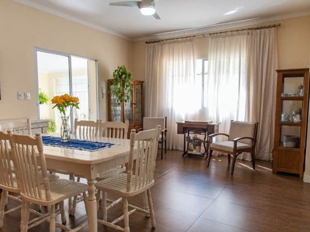 Casa com 205m² 2 quartos e 2 banheiros, à venda, no bairro Cambuci em São Paulo