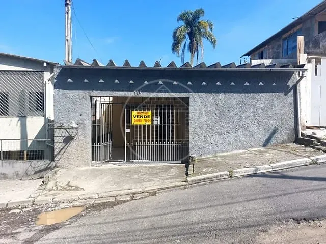 Casa com 302m² 2 quartos e 1 banheiro, à venda, no bairro Jardim Santa Fé (Zona Sul) em São Paulo