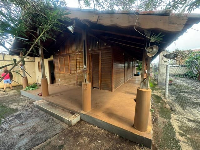 Foto do Casa - Casa à venda 2 Quartos, 3 Vagas, 480M², Recanto do Sol, Uberaba - MG | ZUCATO IMOBILIARIA LTDA