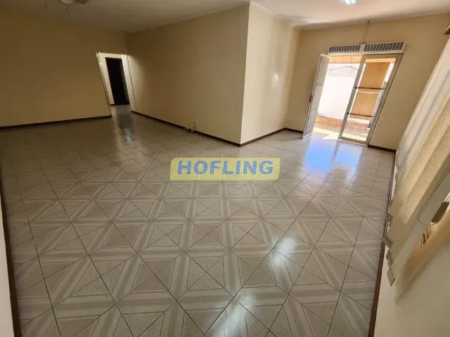 Casa com 404m² 2 quartos e 2 banheiros, à venda ou para alugar, no bairro Cidade Claret em Rio Claro
