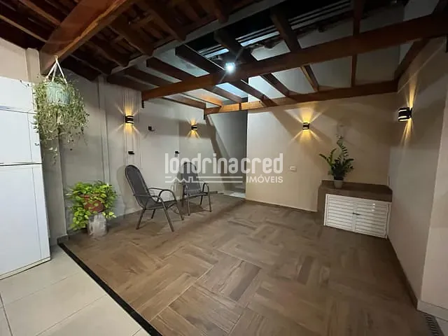 Casa com 202m² 3 quartos e 3 banheiros, à venda, no bairro RESIDENCIAL SOL DA MANHÃ em Londrina