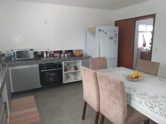 Casa com 564m² 3 quartos e 3 banheiros, à venda ou para alugar, no bairro Urbanova em São José Dos Campos
