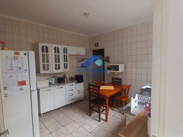 Casa com 125m² 2 quartos e 2 banheiros, à venda, no bairro Jardim das Indústrias em São José dos Campos