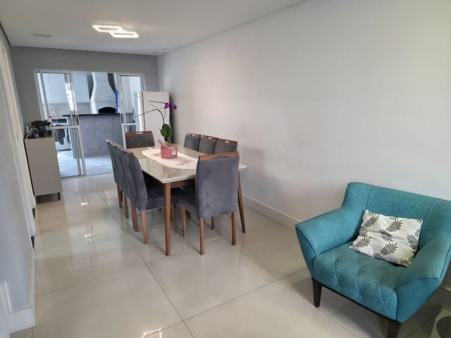 Casa com 204m² 4 quartos e 3 banheiros, à venda, no bairro Jardim San Marino em São José dos Campos