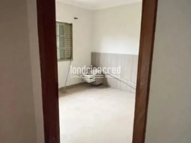 Casa 3 quartos e 3 banheiros, à venda, no bairro Jardim Pequena Londres em Londrina