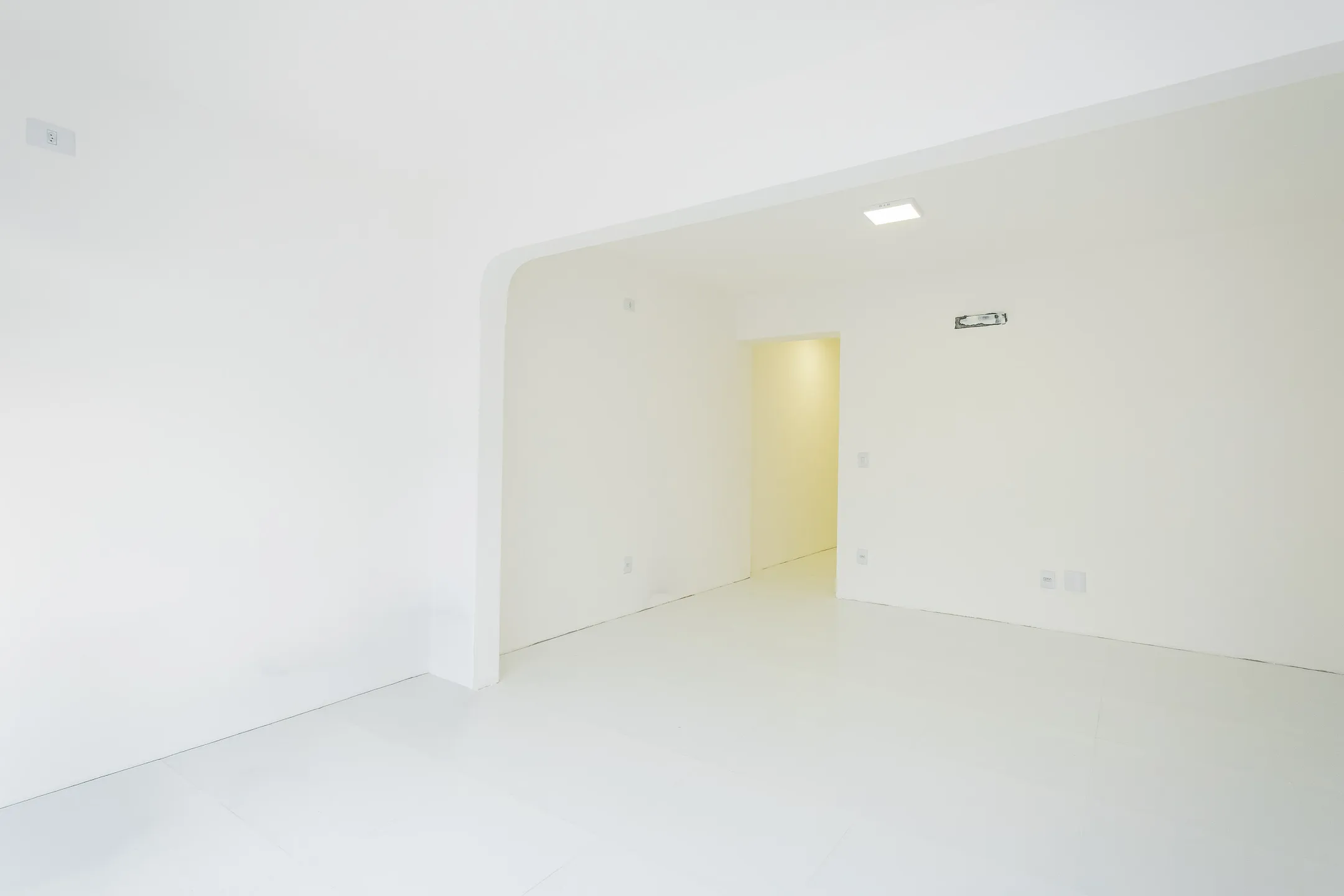 Casa com 3 dormitórios e 1 vaga de garagem disponível para aluguel no Centro de Pelotas RS – Conforto e praticidade em ótima localização