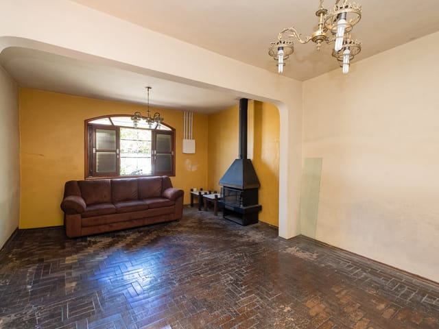 Casa com 164m² 3 quartos e 2 banheiros, para alugar, no bairro Centro em Pelotas