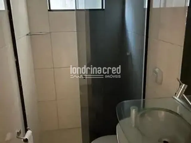 Casa 2 quartos e 1 banheiro, à venda, no bairro Jardim Planalto em Londrina