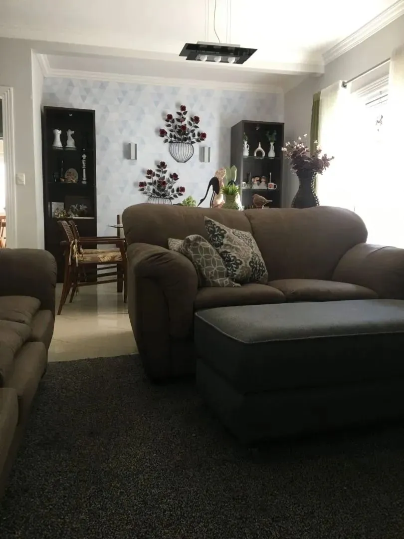 Casa, 4 quartos, 330 m² - Foto 2