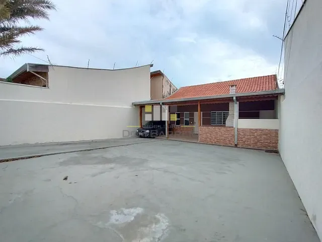 Casa com 165m² 3 quartos e 1 banheiro, à venda, no bairro Vila Menuzzo em Sumaré