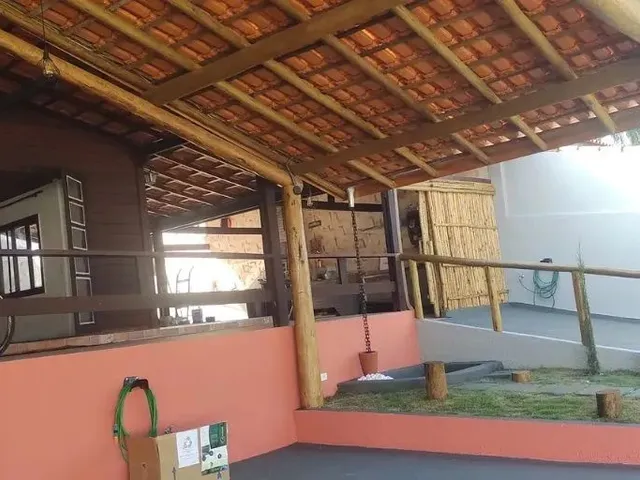 Casa com 387m² 3 quartos e 2 banheiros, à venda, no bairro Urbanova em São José Dos Campos