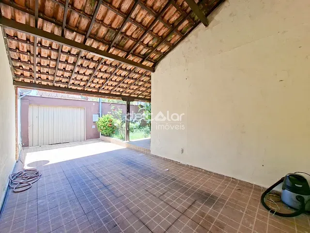 Casa com 600m² 3 quartos e 2 banheiros, para alugar, no bairro Santa Amélia em Belo Horizonte