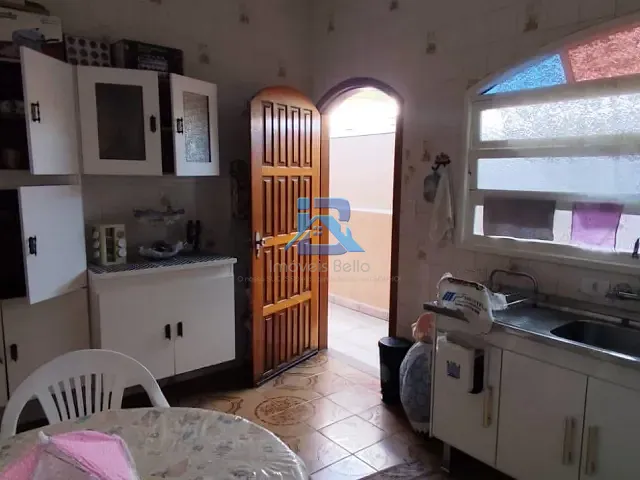 Casa com 250m² 3 quartos e 2 banheiros, à venda, no bairro Condomínio Clube de Campoo Fazenda em Itatiba