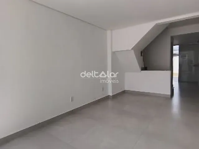 Casa com 119m² 2 quartos e 2 banheiros, à venda, no bairro Jardim Leblon em Belo Horizonte