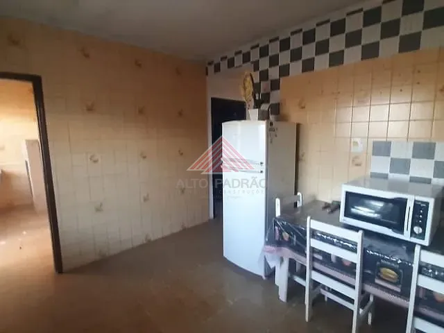 Casa com 250m² 2 quartos e 1 banheiro, à venda, no bairro Jardim Camila em Mauá