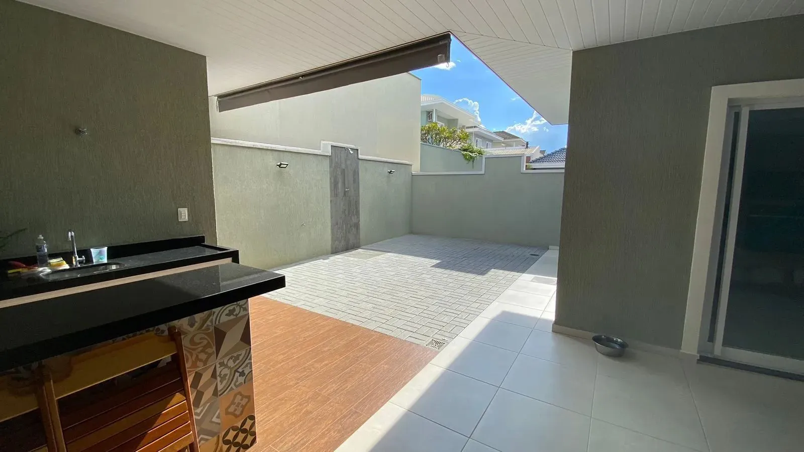 Casa, 4 quartos, 247 m² - Foto 2