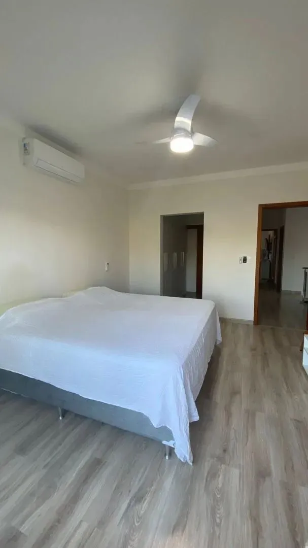 Casa, 4 quartos, 247 m² - Foto 23