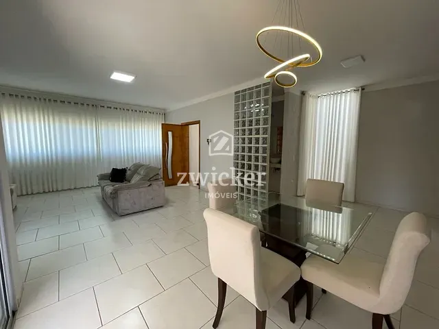 Casa com 525m² 3 quartos e 4 banheiros, à venda, no bairro Residencial Primavera em Piratininga