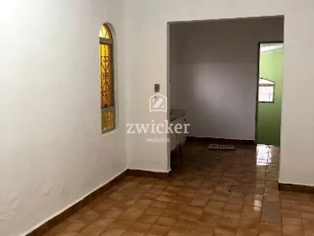 Casa 2 quartos e 1 banheiro, à venda, no bairro Vila Camargo em Bauru