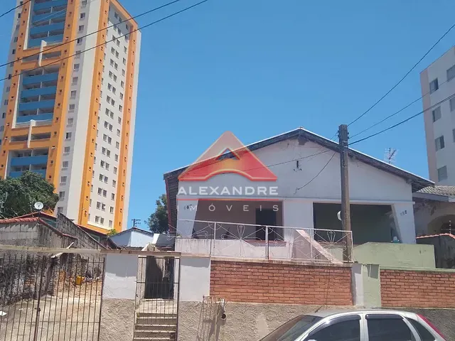 Casa com 698m² 5 quartos e 2 banheiros, à venda, no bairro Jardim Paulista em São José dos Campos
