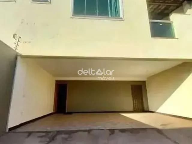 Casa com 160m² 3 quartos e 4 banheiros, para alugar, no bairro Santa Amélia em Belo Horizonte