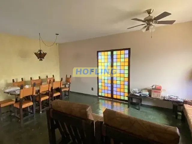 Casa com 528m² 3 quartos e 3 banheiros, à venda, no bairro Vila Operária em Rio Claro