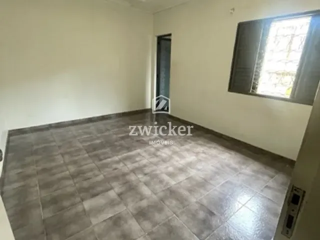 Casa com 242m² 3 quartos e 3 banheiros, à venda ou para alugar, no bairro Jardim América em Bauru