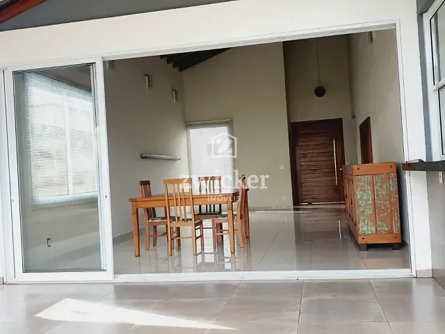 Casa com 480m² 3 quartos e 3 banheiros, à venda, no bairro Residencial Vale Florido em Piratininga