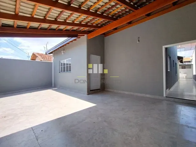 Casa 3 quartos e 2 banheiros, para alugar, no bairro Vila Menuzzo em Sumaré