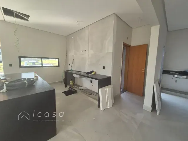 Casa com 250m² 3 quartos e 3 banheiros, à venda, no bairro Floresta em São José dos Campos