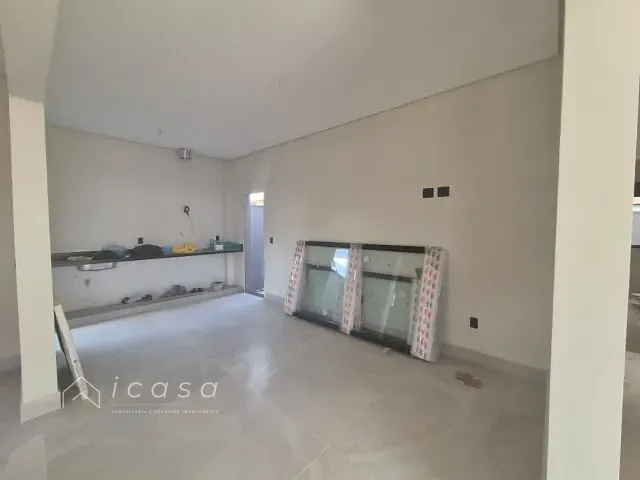 Casa com 250m² 3 quartos e 3 banheiros, à venda, no bairro Floresta em São José dos Campos