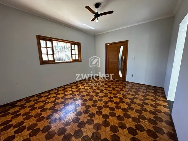 Casa com 375m² 3 quartos e 5 banheiros, à venda, no bairro Parque União em Bauru