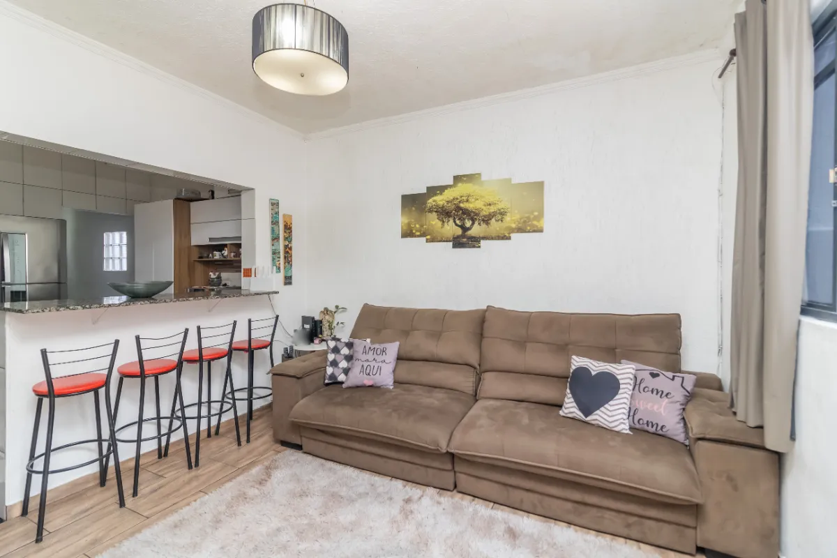 Casa para venda em Vila Bancária Munhoz com 4 quartos, sendo 1 suíte, 240m²