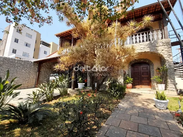 Casa com 540m² 5 quartos e 3 banheiros, para alugar, no bairro Pampulha em Belo Horizonte
