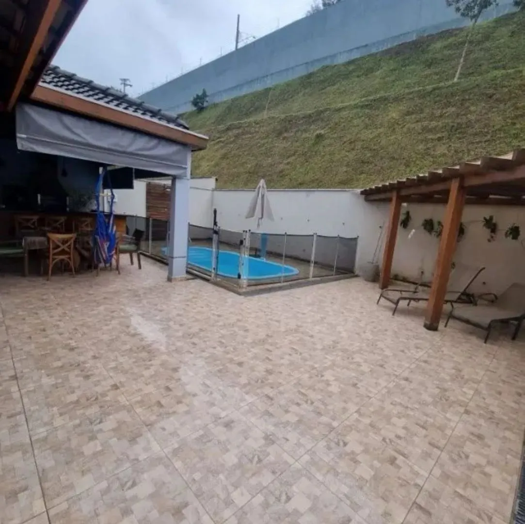 Casa, 4 quartos, 136 m² - Foto 3