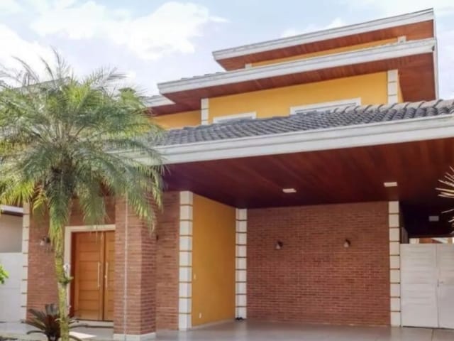 Casa com 334m² 4 quartos e 3 banheiros, à venda, no bairro Urbanova em São José dos Campos