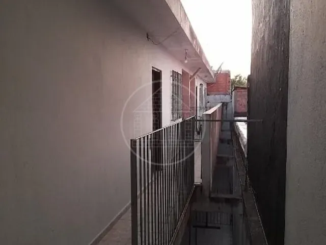 Casa com 250m² 4 quartos e 4 banheiros, à venda, no bairro Parque Cocaia em São Paulo