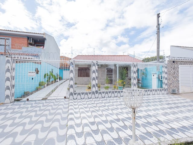Casa 2 quartos e 2 banheiros, à venda, no bairro São Gonçalo em Pelotas