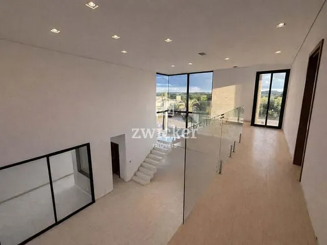 Casa com 600m² 3 quartos e 4 banheiros, à venda, no bairro Residencial Primavera em Piratininga