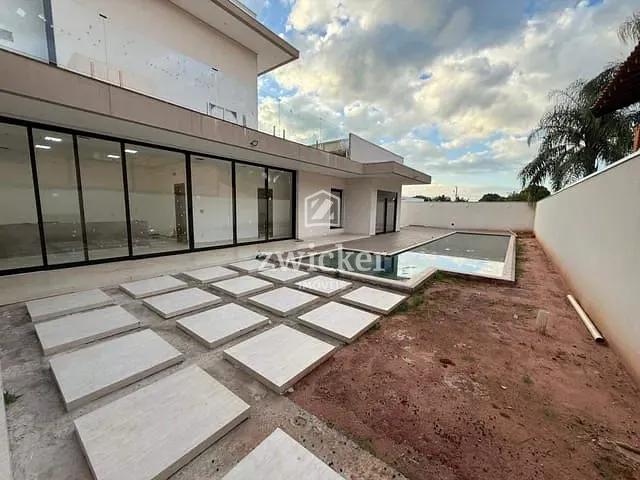 Casa com 600m² 3 quartos e 4 banheiros, à venda, no bairro Residencial Primavera em Piratininga