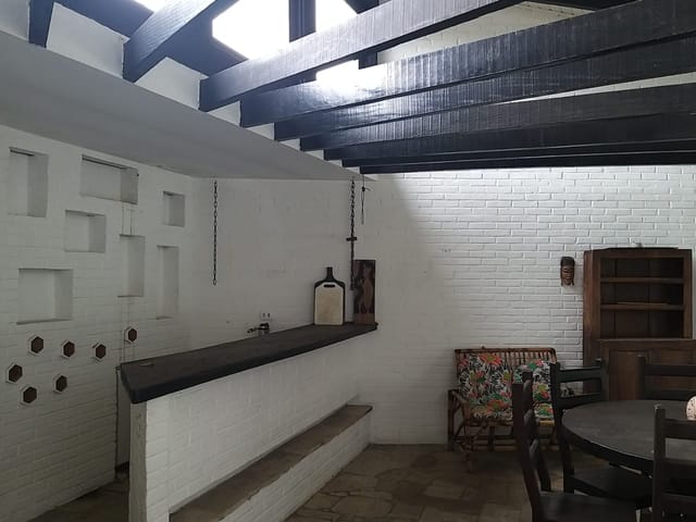 Casa com 1875m² 3 quartos e 4 banheiros, à venda, no bairro Horto Florestal em São Paulo