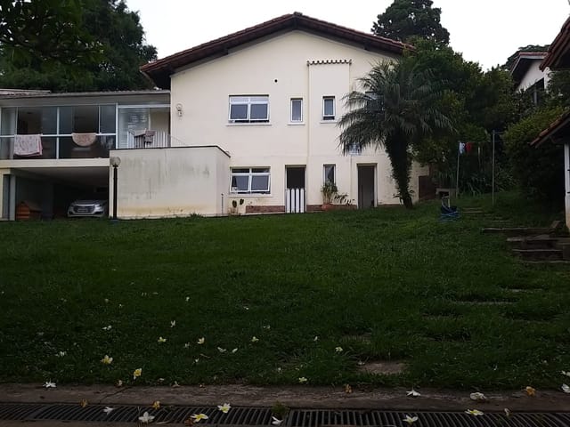 Casa com 1875m² 3 quartos e 4 banheiros, à venda, no bairro Horto Florestal em São Paulo