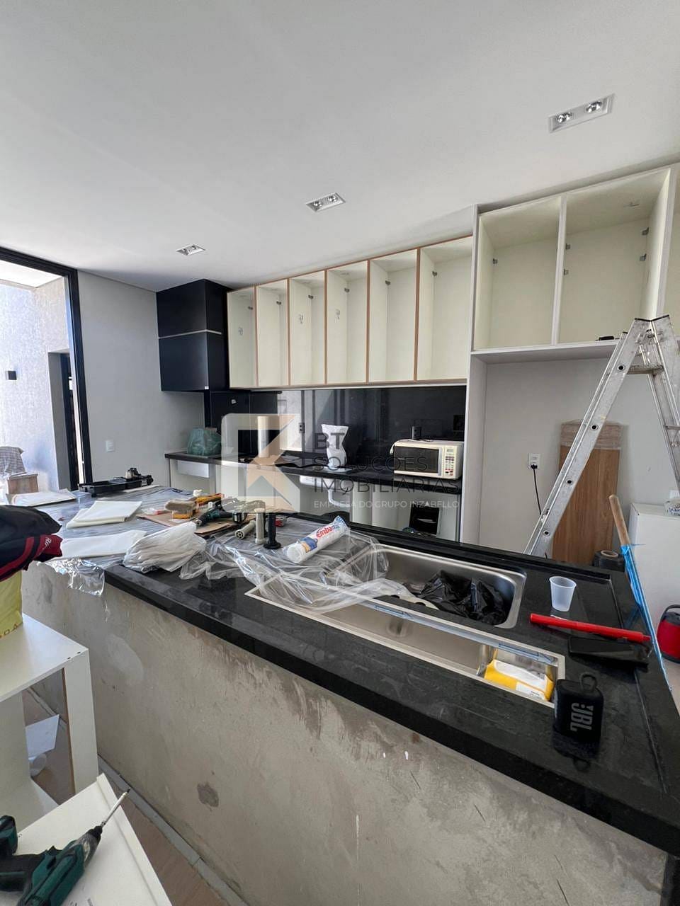 Casa, 3 quartos, 218 m² - Foto 4