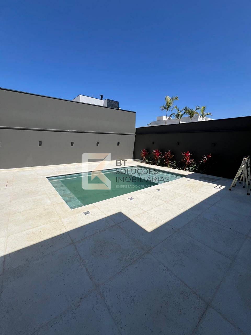 Casa, 3 quartos, 218 m² - Foto 9