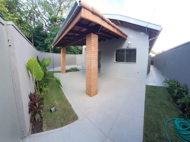 Casa com 250m² 3 quartos e 2 banheiros, à venda, no bairro Urbanova em São José dos Campos