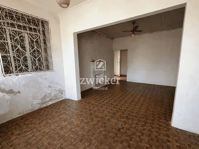 Casa com 324m² 4 quartos e 2 banheiros, à venda ou para alugar, no bairro Jardim Estoril em Bauru