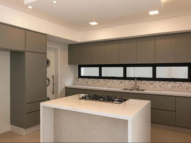 Casa com 480m² 4 quartos e 7 banheiros, à venda, no bairro Alphaville em Santana de Parnaíba